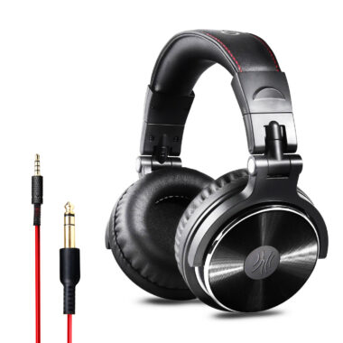 High-quality wired headphones with microphone manufacturer