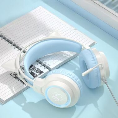 Cat-ear noise-cancelling esports wired gaming headphone