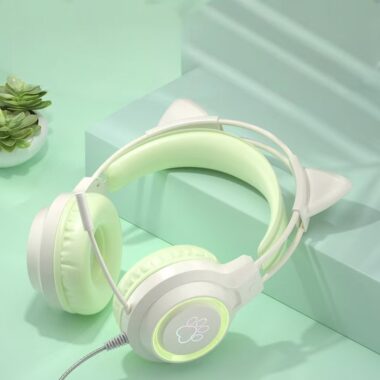 Cat-ear noise-cancelling esports wired gaming headphone