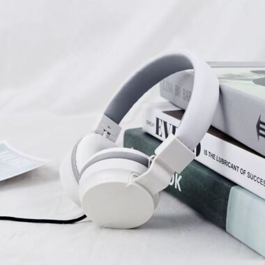 Esports K-song gaming wired headphone with clear vocals