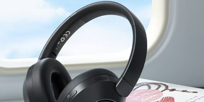 Over-ear gaming ANC noise cancelling headphones with full-ear design