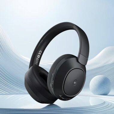 Over-ear gaming ANC noise cancelling headphones with full-ear design