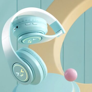 Gradient light bass noise-isolating Bluetooth wireless headphone