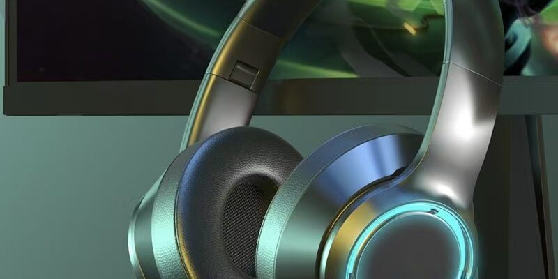 Ultra-long standby LED heavy bass Bluetooth wireless headphone