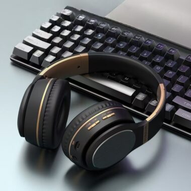 Long-battery running and gaming Bluetooth wireless headphone