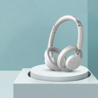 Smart ultra-long battery active noise cancelling headphones