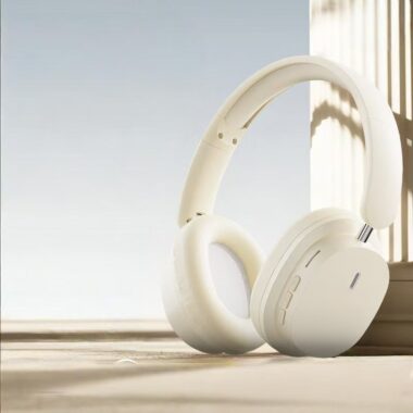 Stereo long battery active noise cancelling headphones