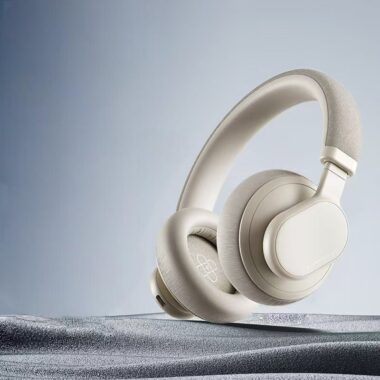 Stylish active noise cancelling headphones for daily use