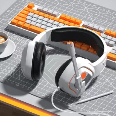 PC gaming compatible wired headphone with clear audio